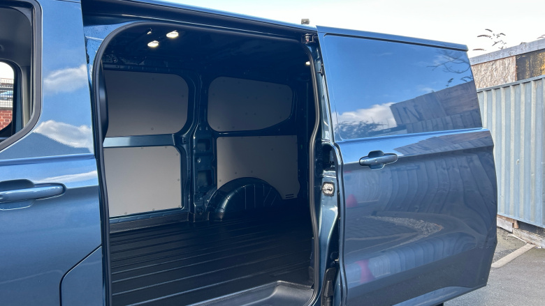 Ford Transit Custom 280 L1 Diesel Fwd 2.0 EcoBlue 136ps H1 Van Limited